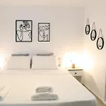 Whitelist Lux In * Mykonos Town