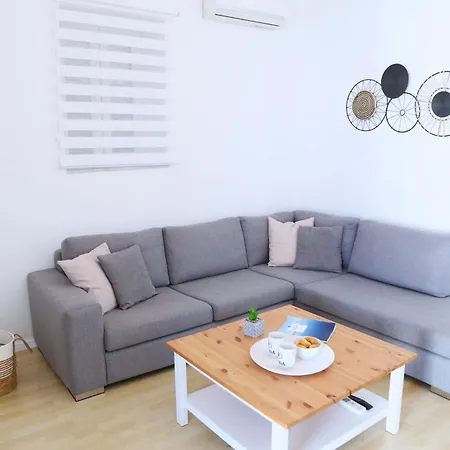 Whitelist Lux In Nyaraló Mykonos Town